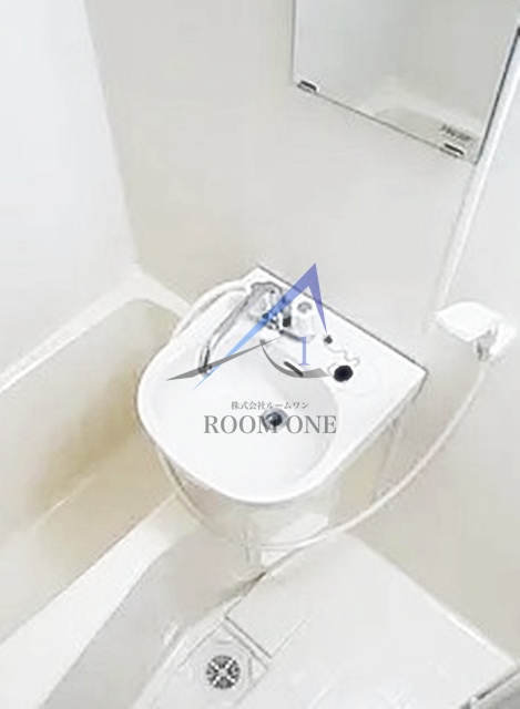 洗面設備　洗面台です。