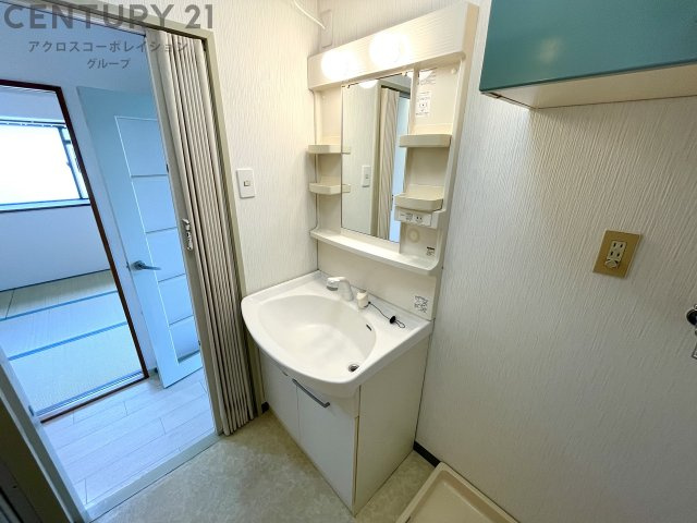 洗面設備　洗面化粧台付き☆