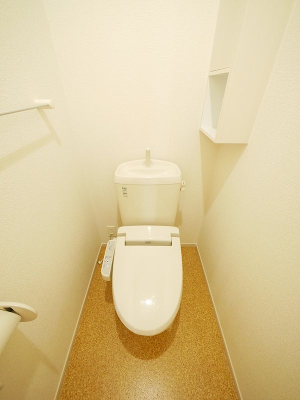 トイレ　ウォシュレット