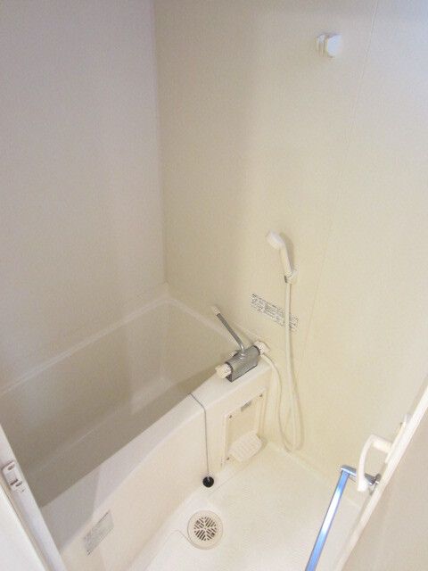 バス・シャワールーム　☆ゆっくりくつろげるお風呂☆