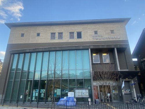 図書館　吹田市立千里山・佐井寺図書館（図書館）まで209m