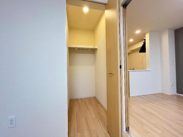 収納　ウォークインクローゼット（イメージ）