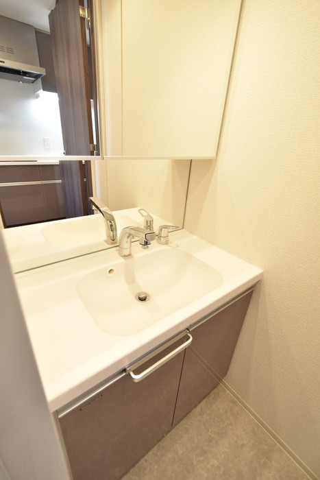 洗面設備　広い洗面スペース