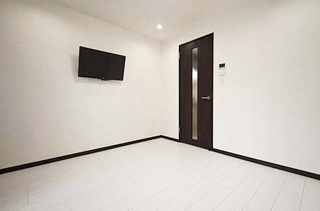 居室・リビング　★壁掛けテレビ付き★