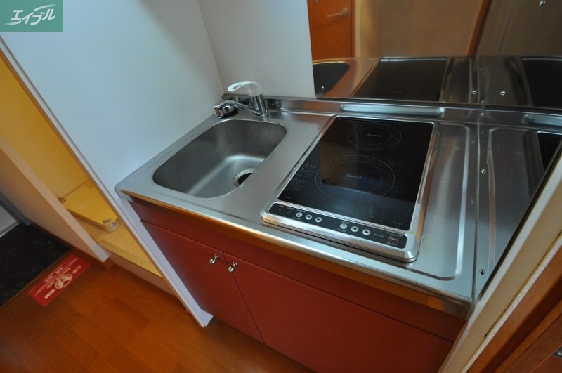 キッチン　備品や設備仕様は号室等により異なります現地をご確認ください。