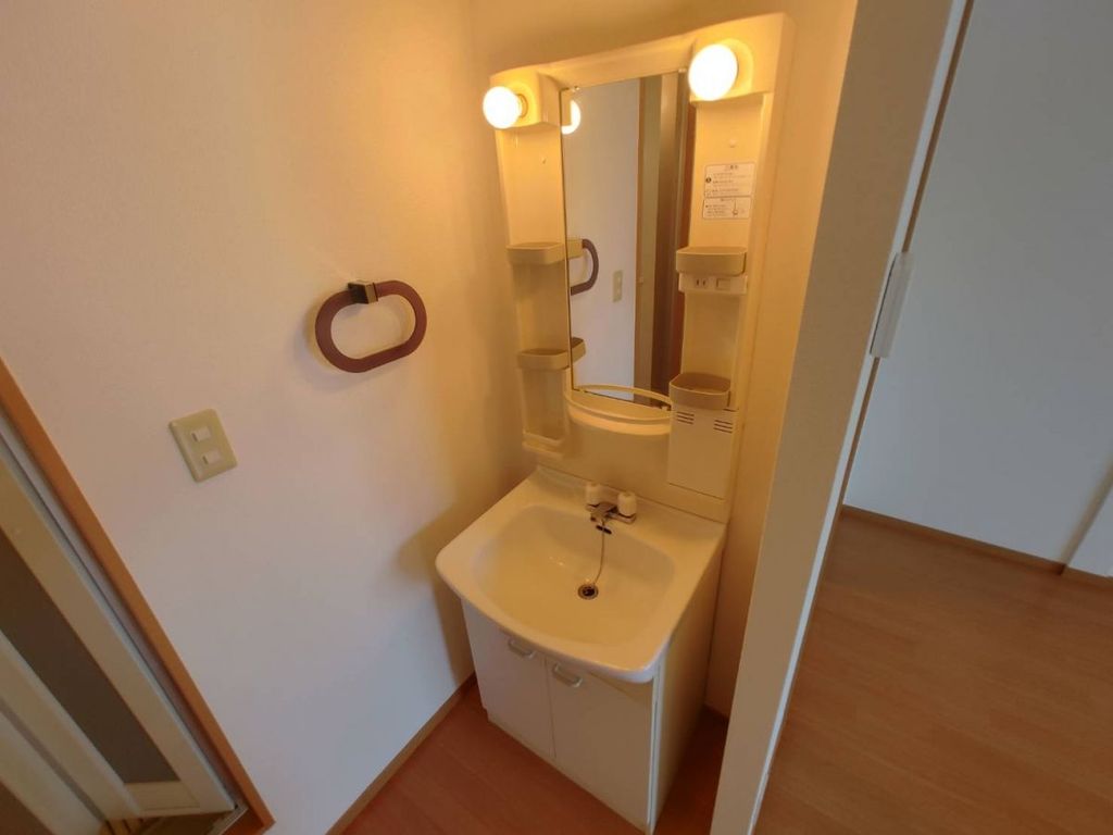 洗面設備　★★洗面台★★※写真は別部屋掲載