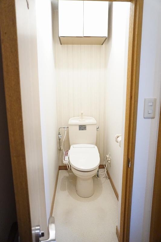 トイレ　トイレ