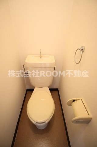 トイレ　シンプルで使いやすいトイレです