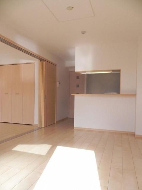 居室・リビング　※別号室参考写真です