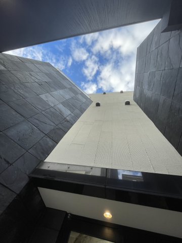 ロビー　建物の内部です