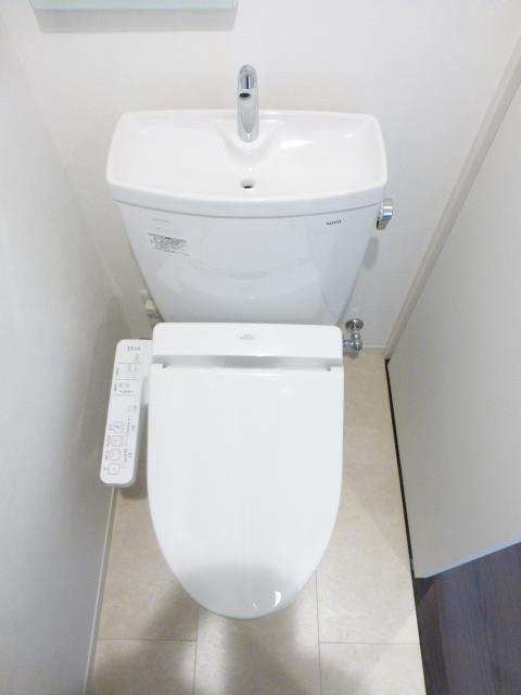 トイレ　トイレ