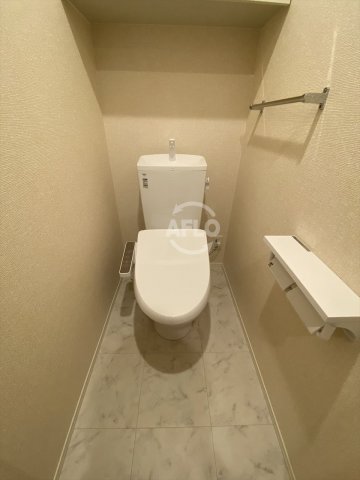 トイレ　木蓮　温水洗浄便座