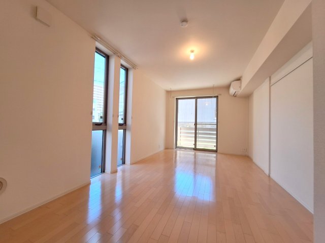 居室・リビング　★洋室９．６帖★