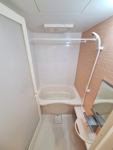 バス・シャワールーム　★追焚・暖房乾燥機付きバス★