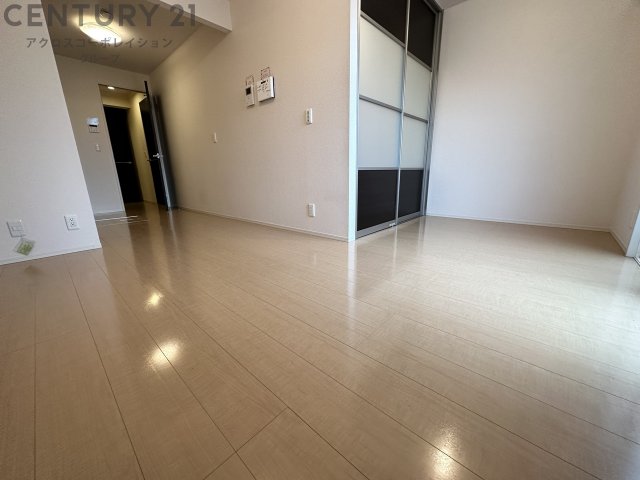 居室・リビング　エアコン付きで快適に過ごせます！