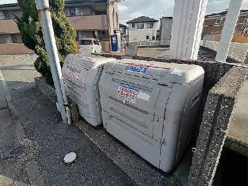 その他共有部分　大きなダストボックスです。