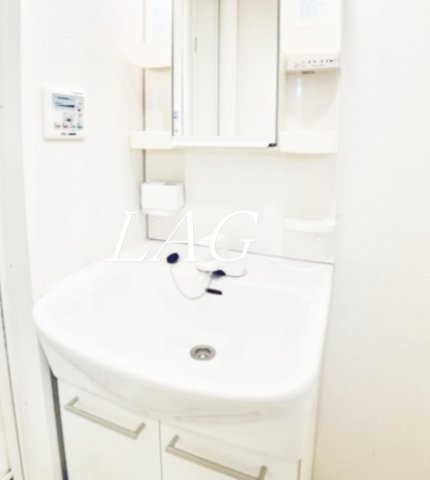 洗面設備　洗面台です。