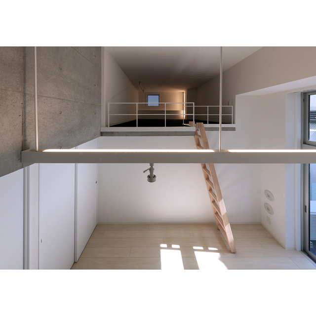 その他　ロフト部分内観写真（１０４号室）