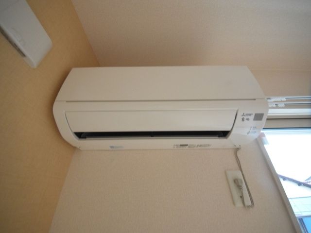 その他設備　エアコン１基付