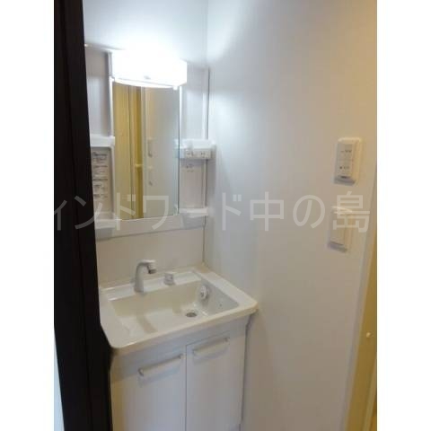 洗面設備　詳細は、ウィンドワード中の島店までご相談下さい。