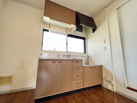 キッチン　※別号室のお写真です