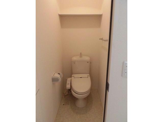 トイレ　別部屋イメージ画像