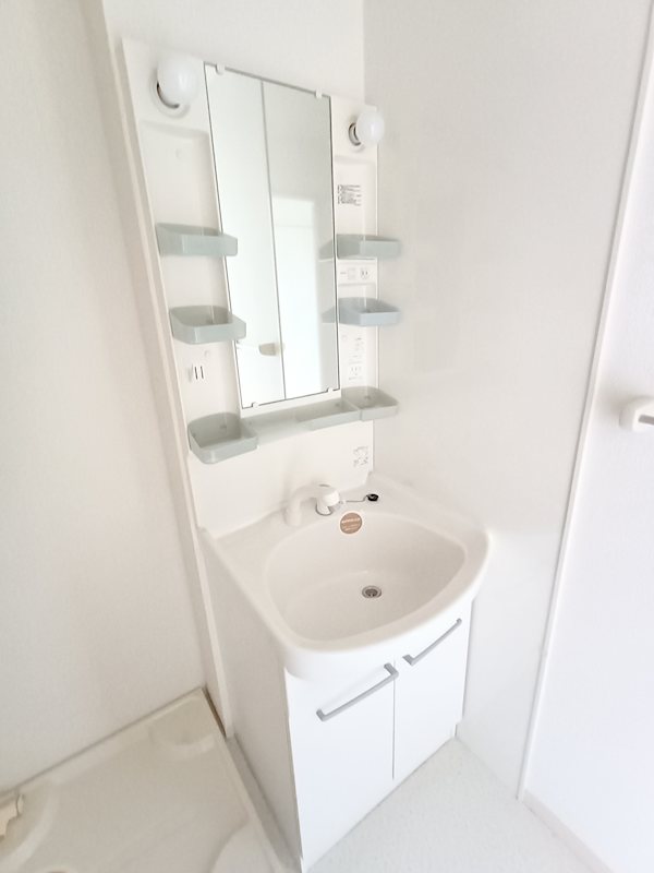 洗面設備　※同タイプ別居室のお写真です。