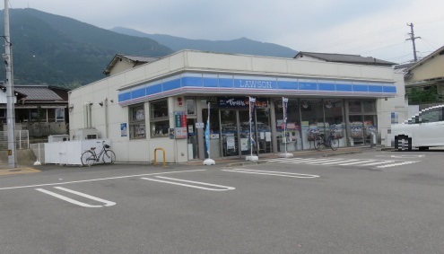 コンビニ　ローソン（コンビニ）まで333m