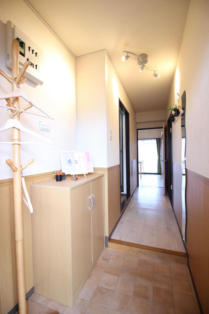 玄関　シューズボックス付き