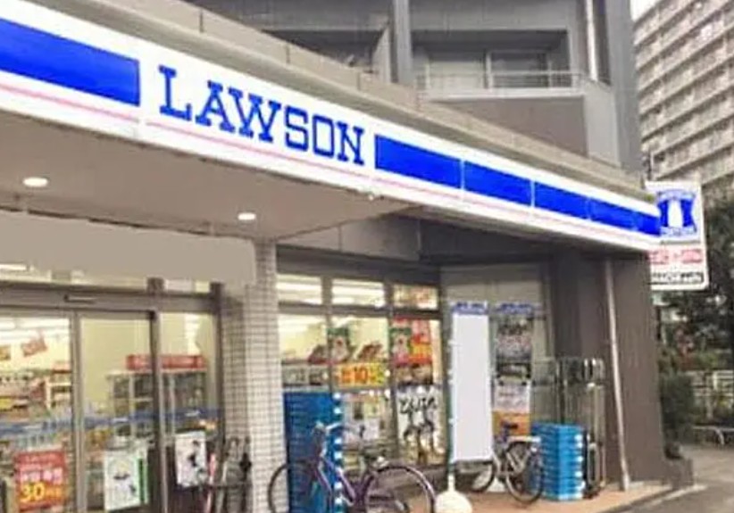 コンビニ　ローソン東大島駅前店（コンビニ）まで356m