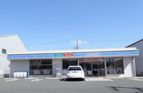 コンビニ　ローソン（コンビニ）まで600m