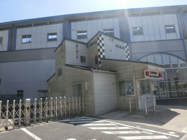 警察署・交番　吉川警察署三郷中央駅前交番（警察署・交番）まで349m