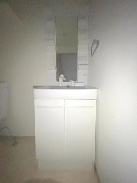 洗面設備　同仕様