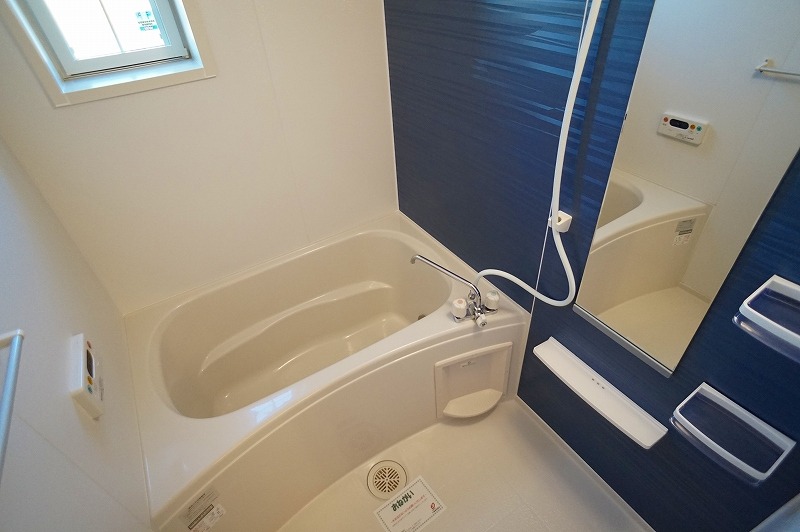 バス・シャワールーム　図面と現状に相違がある場合には現状を優先