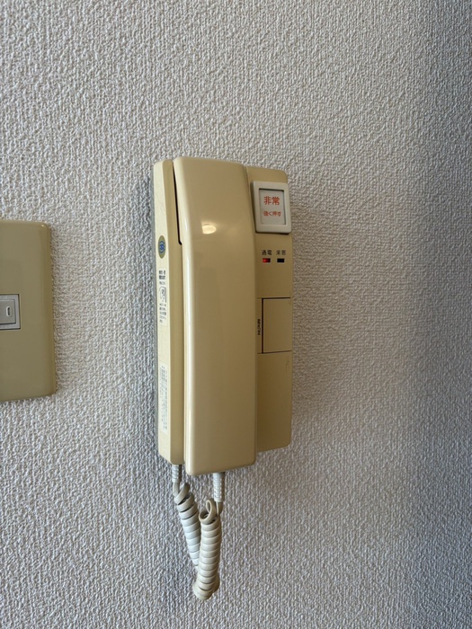 セキュリティ　※写真は同型タイプ、現況優先。