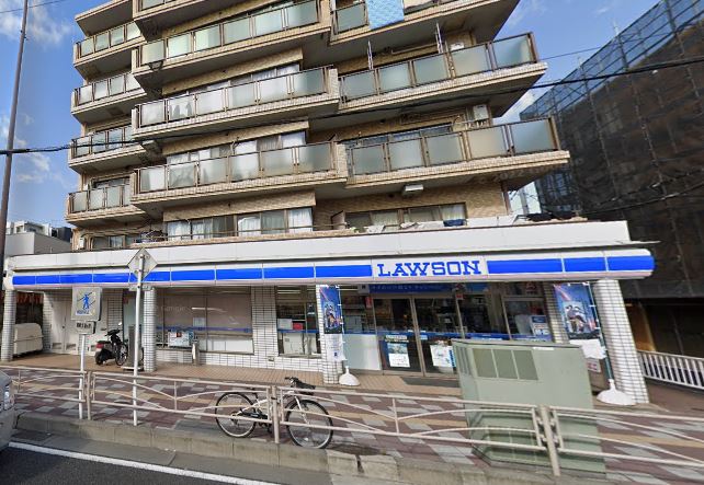 コンビニ　ローソン（コンビニ）まで953m