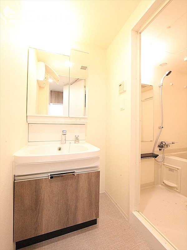 洗面設備　洗面所