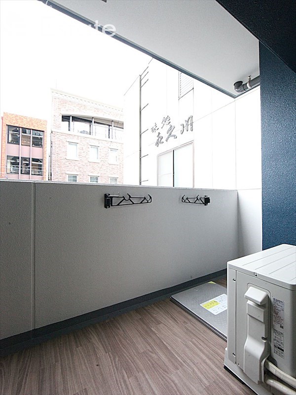 バルコニー　バルコニー