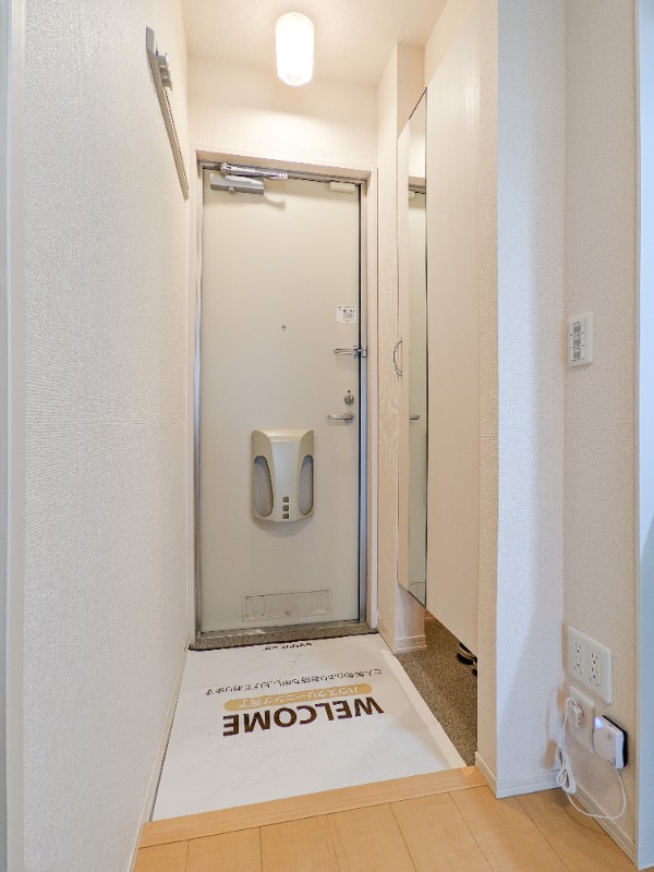 玄関　図面と現状に相違がある場合には現状を優先