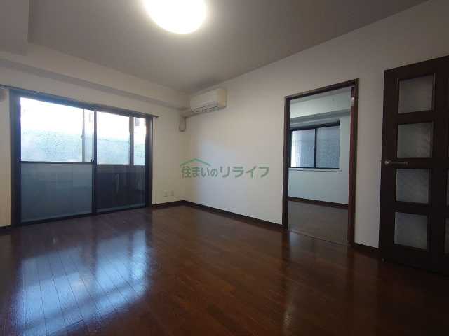 居室・リビング　別間取り参考写真です。当社オーナー様と直接取引物件です