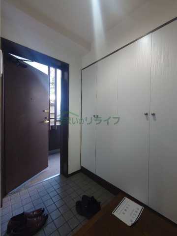 玄関　別間取り参考写真です。当社オーナー様と直接取引物件です