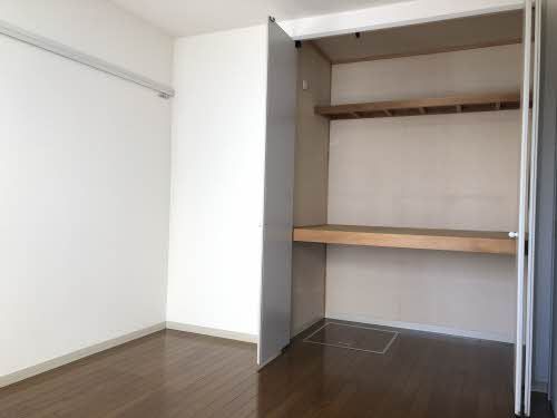 居室・リビング　北東洋室