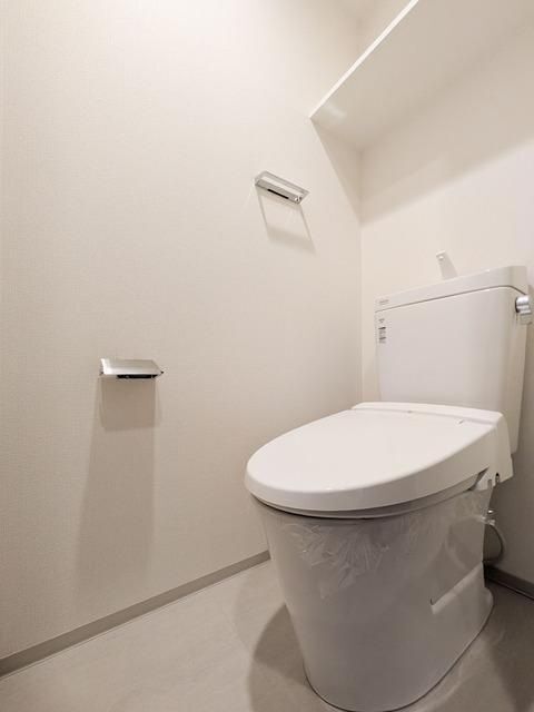 トイレ　別号室参考写真