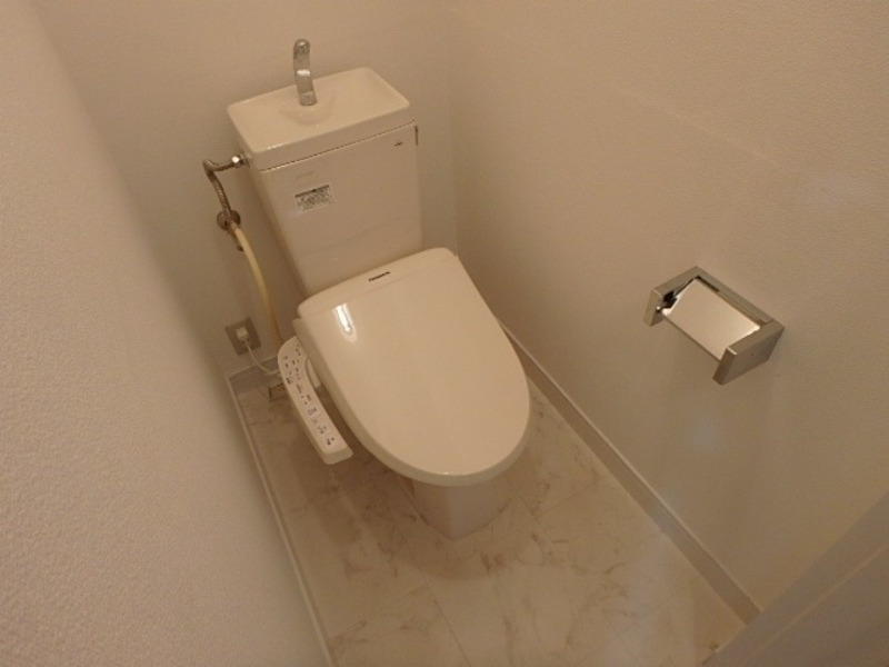 トイレ　図面と現状に相違がある場合には現状を優先