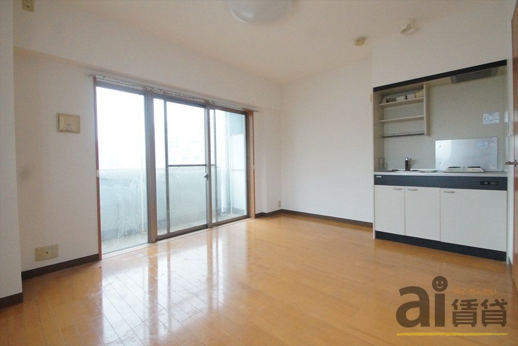 居室・リビング　※別号室写真です。