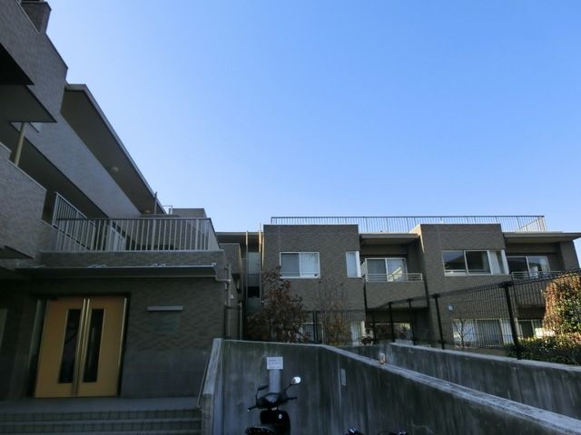 その他　★宅配ＢＯＸあり・オートロック付のマンションです★