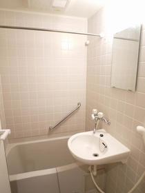 バス・シャワールーム　バス※別部屋参考写真