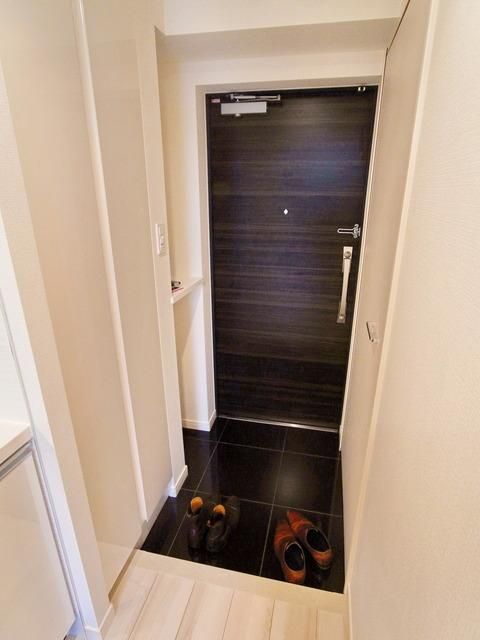 玄関　★タウンハウジングまでお気軽にお問い合わせください★