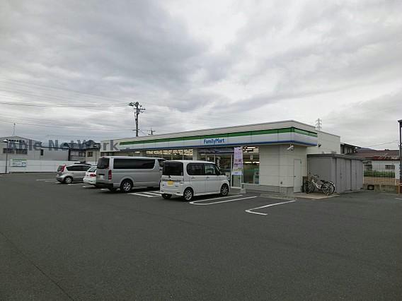 コンビニ　ファミリーマート豊橋井原店（コンビニ）まで532m