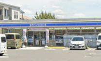 コンビニ　ローソン厚木岡田店（コンビニ）まで390m